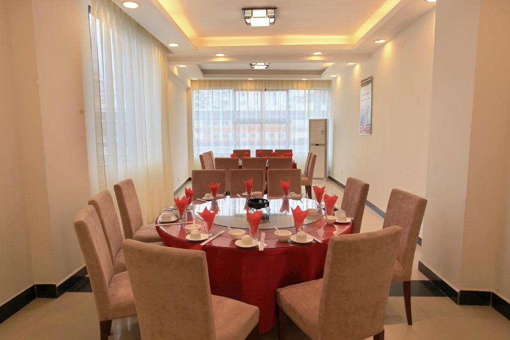 Perfect Season Hotel Гуйлинь Экстерьер фото